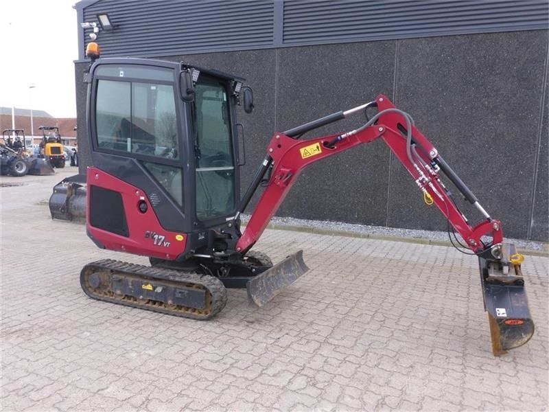 Yanmar SV17 Mini excavadora  26.496 €