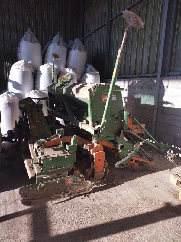 E-FARM: Amazone AD 303 - Combinación de taladradoras - id LQPPGEK - 9000 € - Año: 2008 - Francia