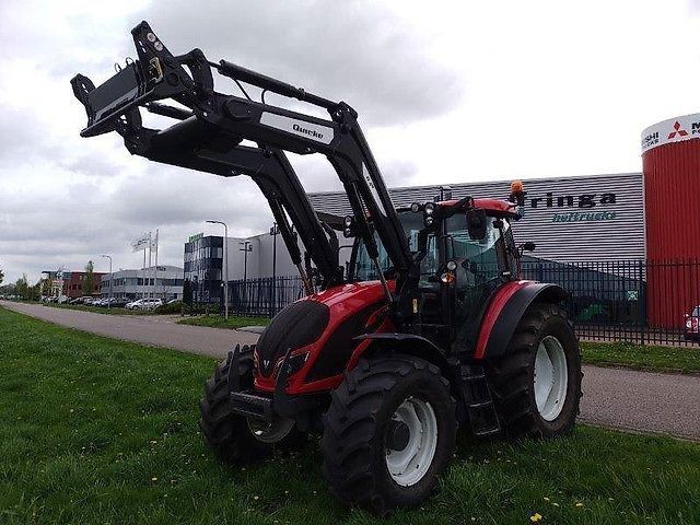 Valtra A 114 Tracteur 64 000 €