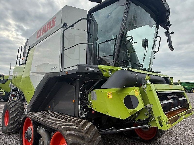 Claas Trion 660 Terra Trac Combine harvester