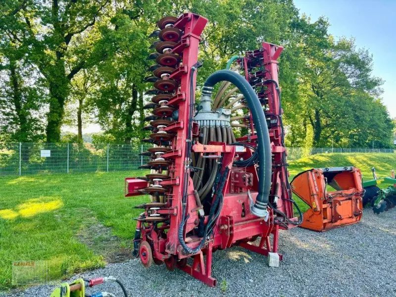 E-FARM: Schuitemaker exacta 870, gülle grünland injektor, 8.64 m - Slurry attachment - id RRASLDF - €15,966 - Year of construction: 2010 - Germany