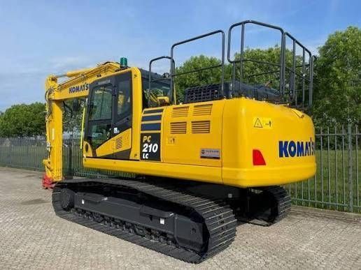 KOMATSU pc 210 Pásové rypadlo 69 267 €
