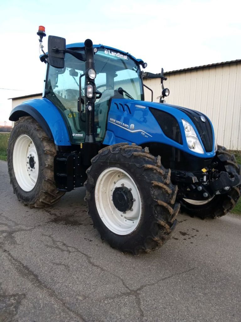New Holland T5.120 EC Tractor €59,000