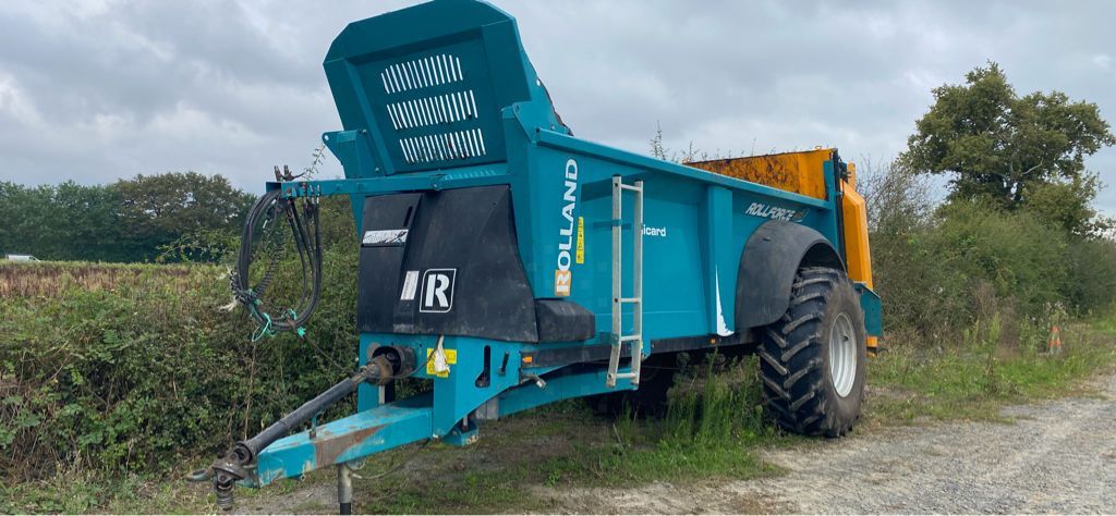 E-FARM: Rolland rollforce 6115 tce - Trágya- és komposztszórók - id GCIKJ75 - 32 000 EUR - Gyártási év: 2020 - Franciaország