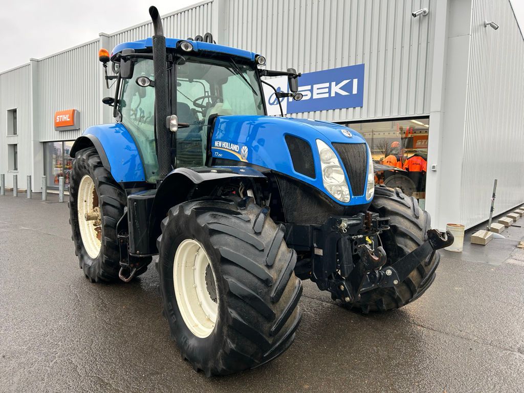 New Holland T7.250 Traktor 54 900 €
