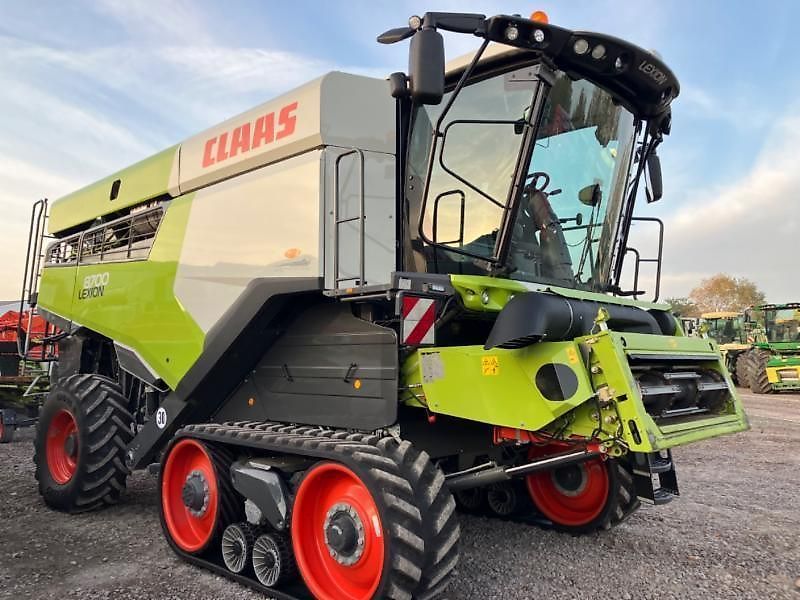 E-FARM: Claas Lexion 8700 - Cosechadora - id GLHKBHP - Año: 2023 - Horas: 384,Potencia del motor: 585,Alemania