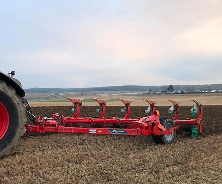 E-FARM: Kverneland PG 100 - Плуг - id M93VQNS - Год выпуска: 2023 - Германия