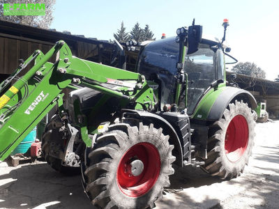 E-FARM: Fendt 514 Vario - Tractor - id SLNWEPL - €115,000 - Year of construction: 2022 - Engine hours: 1,600,Engine power (HP): 140,France