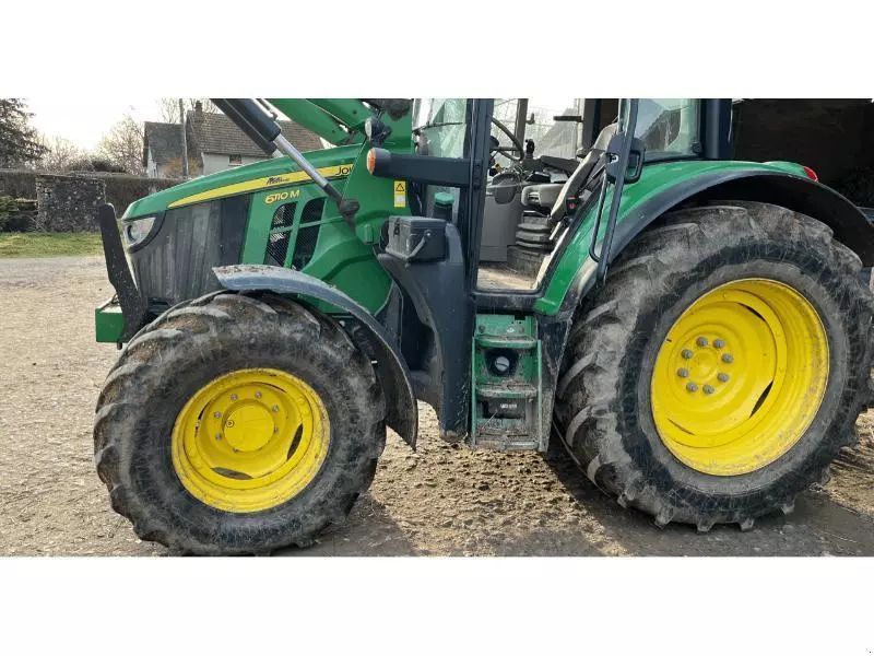 E-FARM: John Deere 6110 M - Traktor - id LTKRRGN - 70.000 € - Baujahr: 2021 - Abgelesene Motorstunden: 4.377,Motorleistung (PS): 110,Frankreich
