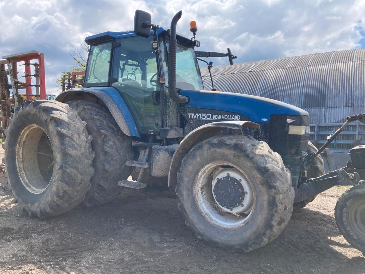 New Holland TM 150 tractor 20 000 €