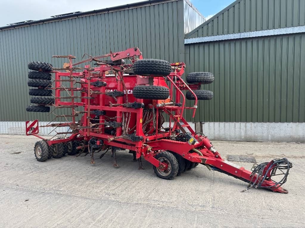 E-FARM: HORSCH Sprinter 6 ST - Drill - id A37JNU7 - €16,957 - Year of construction: 2004 - United Kingdom
