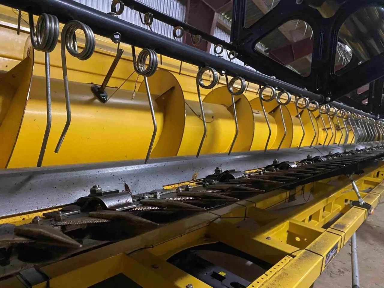 New Holland TT 35 Header €50,309