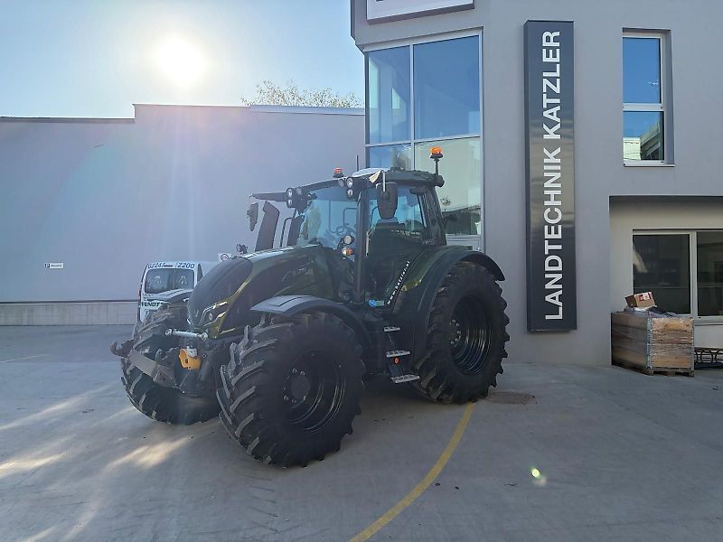 Valtra N 175 Tractor €131,500