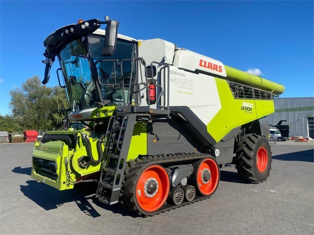 Claas Lexion 8800 TerraTrac Mähdrescher