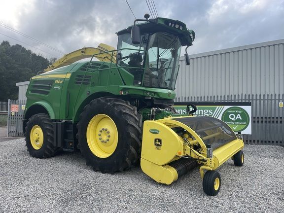 John Deere 8500 Cosechadora de forraje autopropulsada 187.674 €