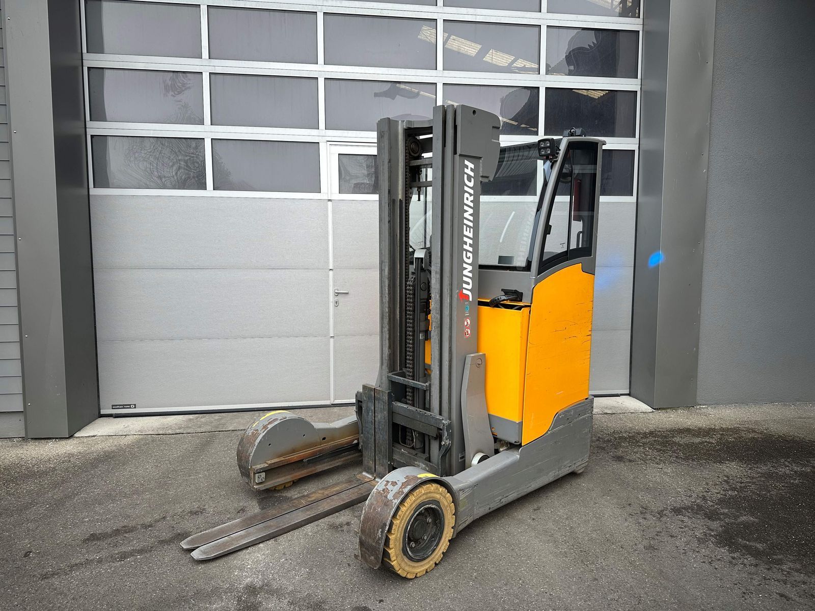 JUNGHEINRICH etv c 20 - triplex 5 m - ss - super-elastik !!! Вилочный погрузчик 9 950 €
