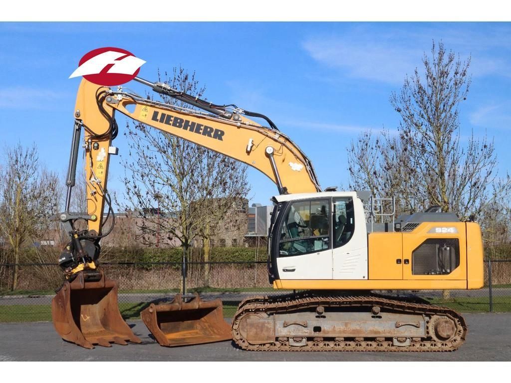 Liebherr r924 lc | rototilt + gripper | 2x bucket Excavadora de orugas 98.500 €