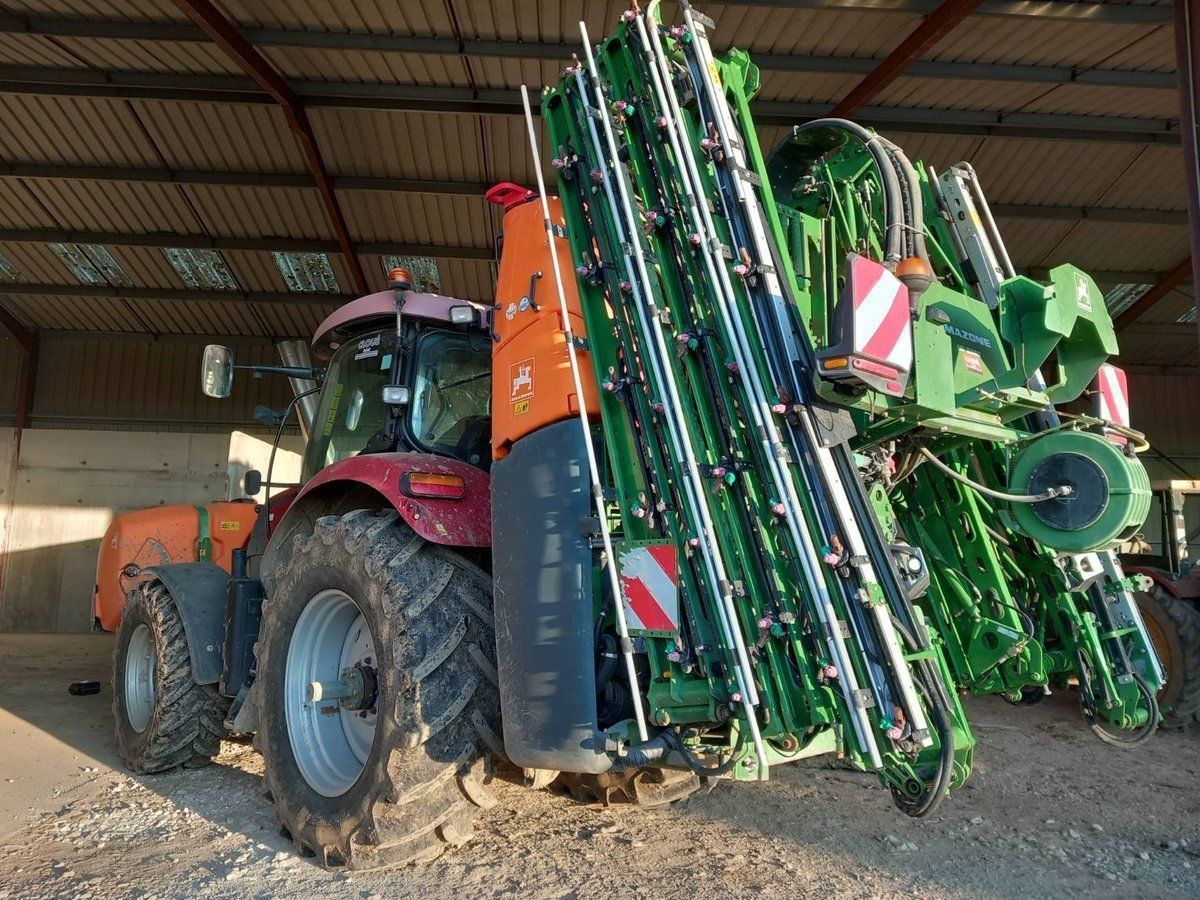 E-FARM: Amazone UF 2002 (30) - Razpršilnik - id ECEE7RC - Leto izgradnje: 2020 - Francija