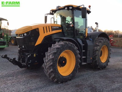 E-FARM: JCB Fastrac 8330 - Tractor - id GIEI7V9 - €149,000 - Year of construction: 2019 - Engine hours: 3,420,Engine power (HP): 330,France