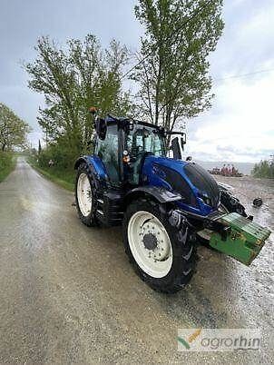 E-FARM: Valtra N175 - Tractor - id KPCPSX7 - €89,900 - Year of construction: 2022 - Engine hours: 2,100,Engine power (HP): 173,France