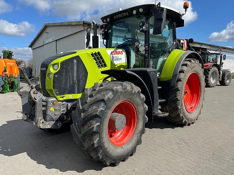 E-FARM: Claas Arion 660 CMATIC CEBIS - Traktor - id QAPTKGI - 92.500 € - Baujahr: 2018 - Abgelesene Motorstunden: 5.340,Motorleistung (PS): 189,Deutschland
