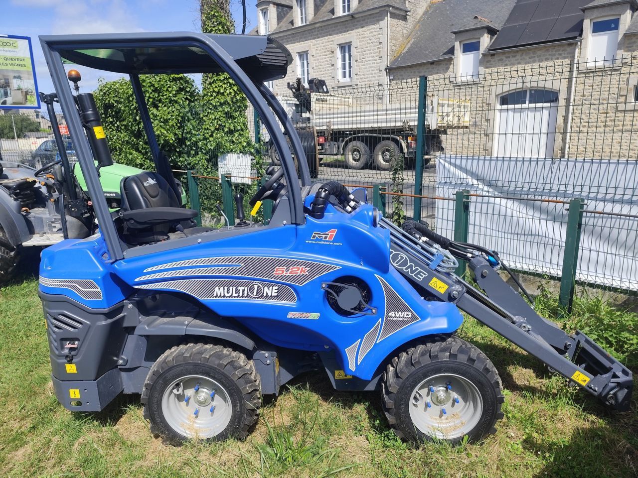 Multione 5.2 K Mini rakodó 23 000 EUR