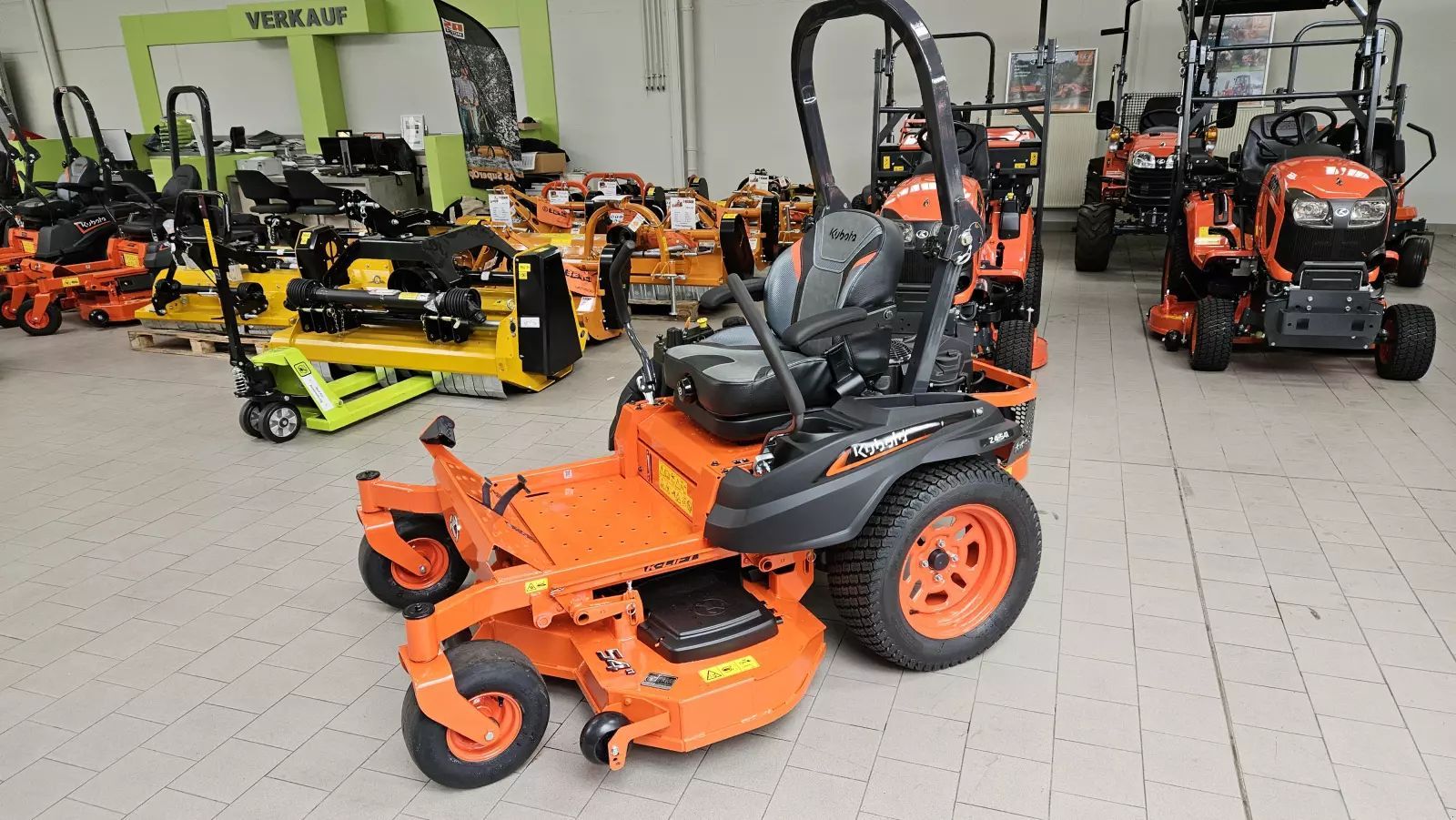 E-FARM: Kubota z4-541 rd - Tosaerba - id MRAPPMS - 11.300 € - Anno di costruzione: 2025 - Germania