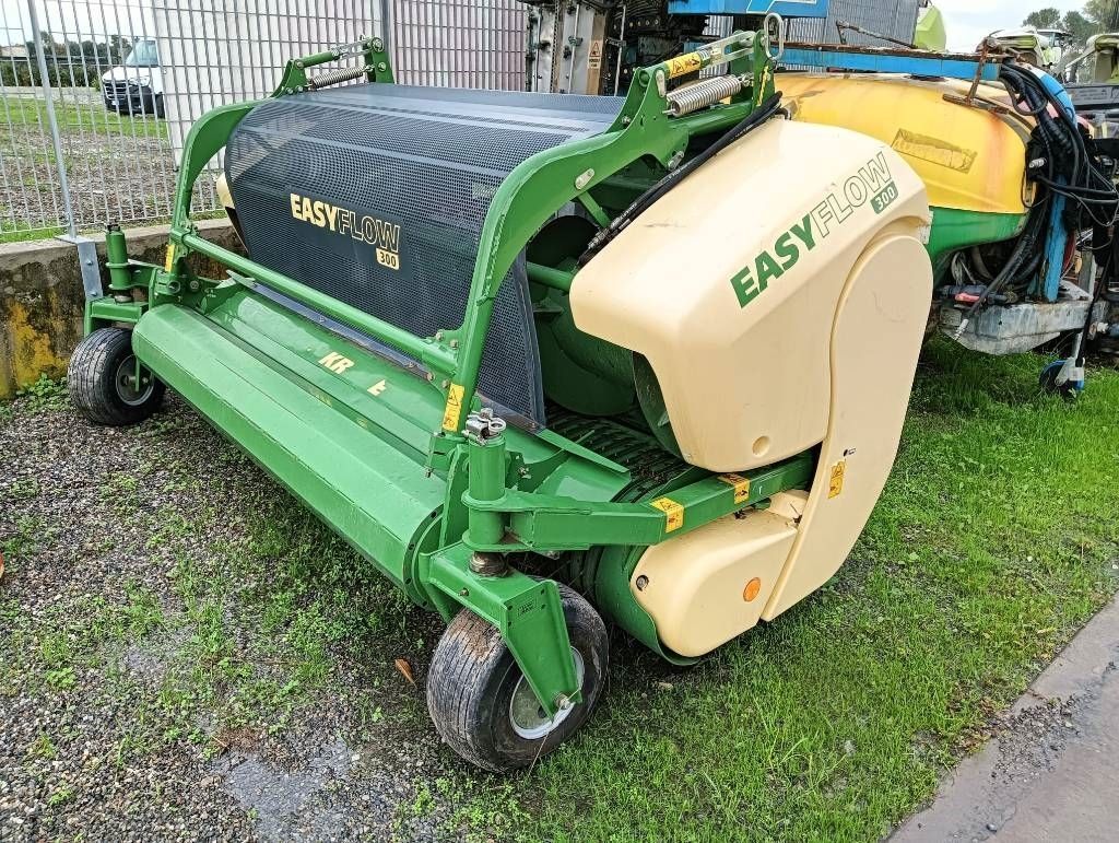 Krone easy flow 300 Cosechadora de forraje autopropulsada 16.000 €