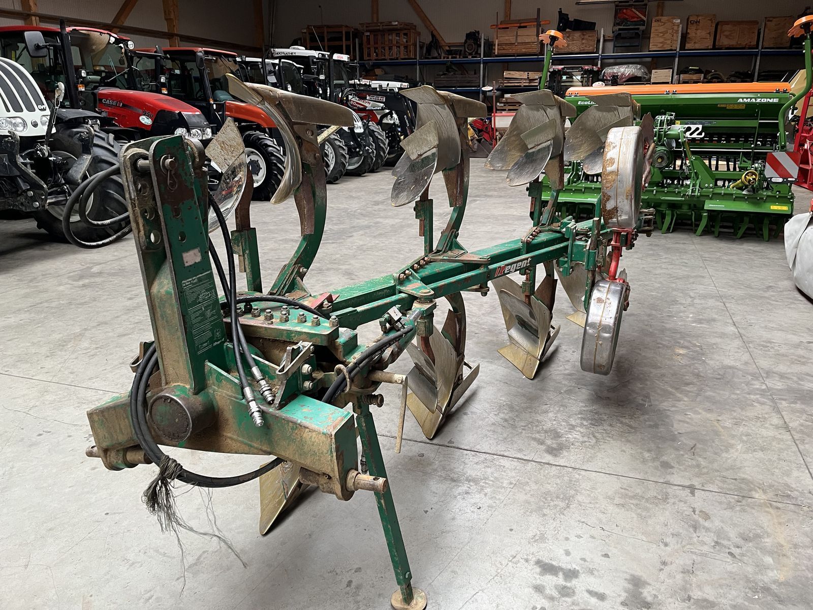 E-FARM: Regent titan 120 4-schar vario - Aratro - id HQVUZIJ - 5.133 € - Austria