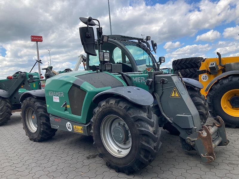 E-FARM: KRAMER kt 447 - Manipulador telescópico - id LA6AQGH - 59.900 € - Año: 2018 - Horas: 5390,Potencia del motor: 136,Alemania