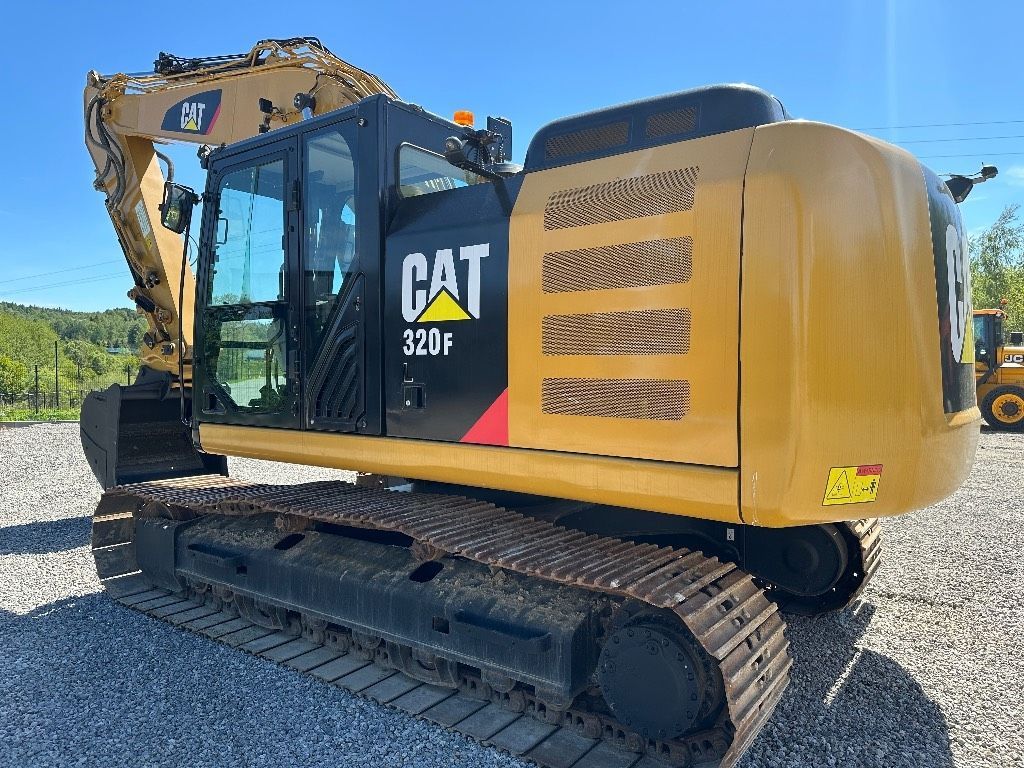 Caterpillar 320 fl 2017 Raupenbagger 65.839 €