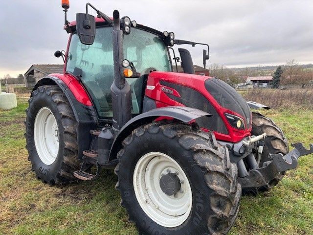 Valtra n 154 active Traktor 59.500 €