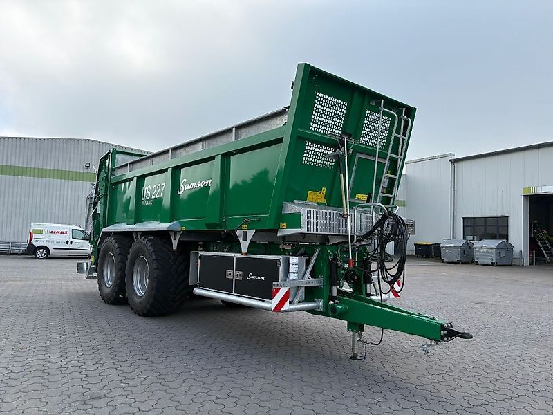 E-FARM: Samson us 227 - Épandeur de fumier et de compost - id QIUVWUF - Année: 2025 - Allemagne