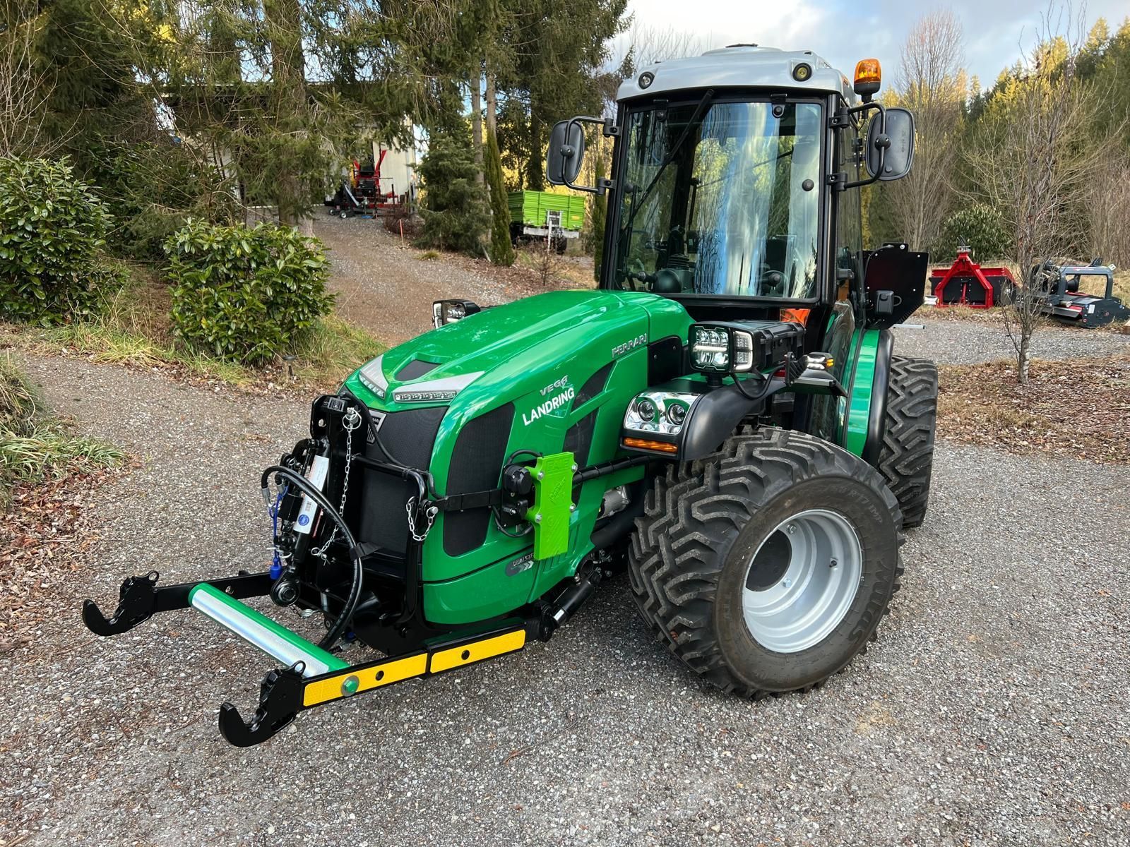 Ferrari ferrari vega 90 dualstear Traktor 76 000 €