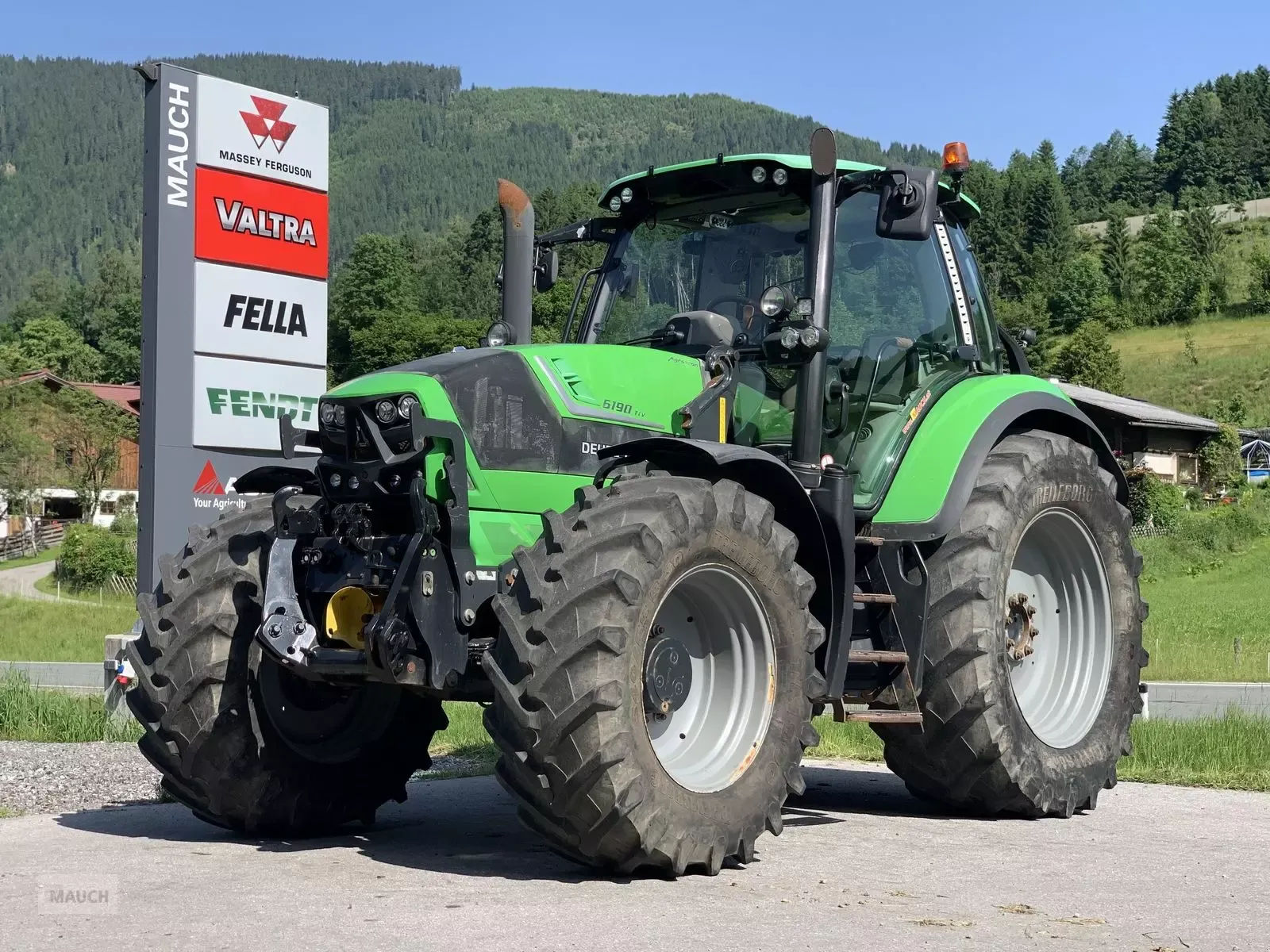 E-FARM: Deutz-Fahr 6190 Agrotron TTV - Traktor - id ZJTKQRK - 60.000 € - Baujahr: 2015 - Abgelesene Motorstunden: 5.500,Motorleistung (PS): 193,Österreich