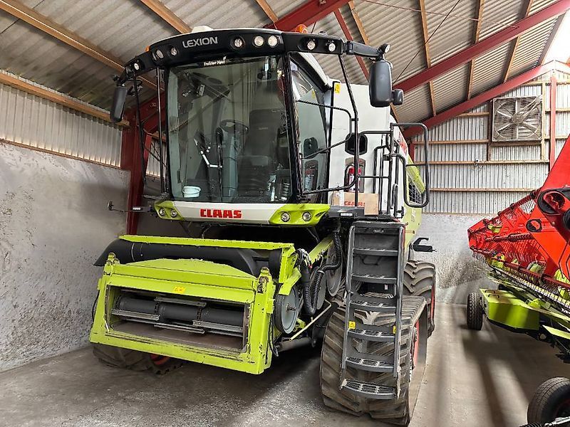 Claas Lexion 8800 TerraTrac Kombajn 360 968 €