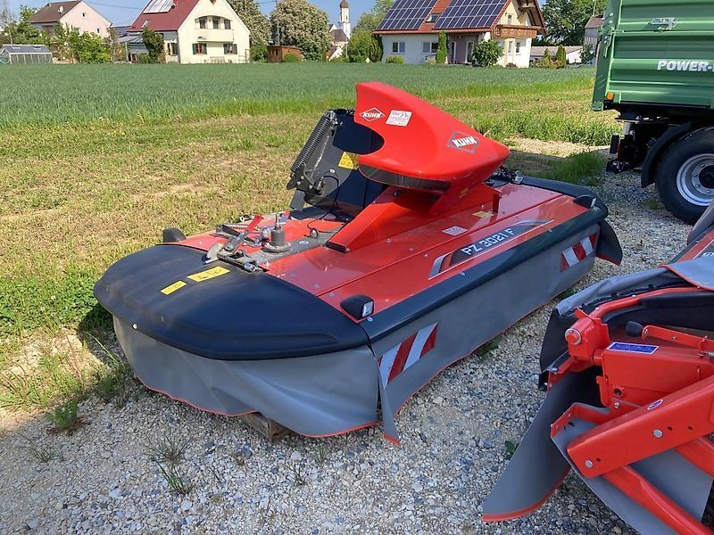 Kuhn PZ 3021 F Mower €12,350