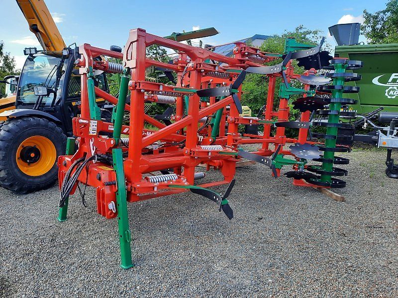 E-FARM: AGRO-MASZ runner 40 h federstempel 600 - Cultivateur - id SZMULBC - 17 500 € - Année: 2025 - Allemagne