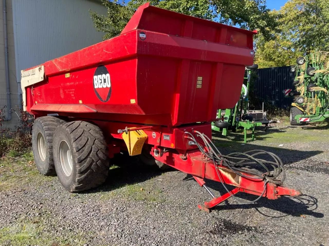 E-FARM: Beco maxxim 220 - Tipvogn - id TTSMNVS - 30.000 € - Produktionsår: 2017 - Tyskland