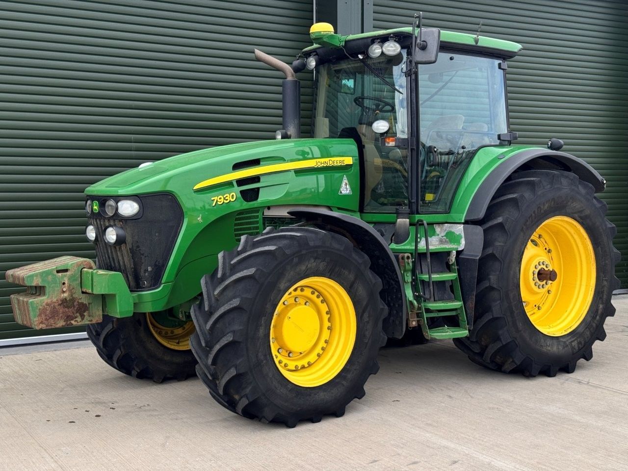 John Deere 7930 Traktor 60 082 €
