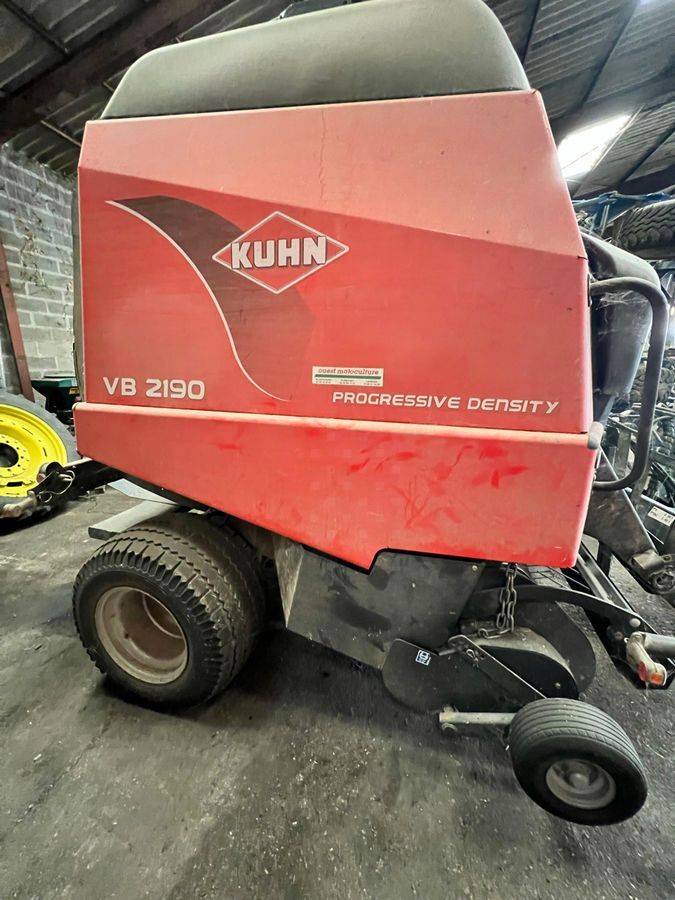 Kuhn VB 2190 Baler €16,000
