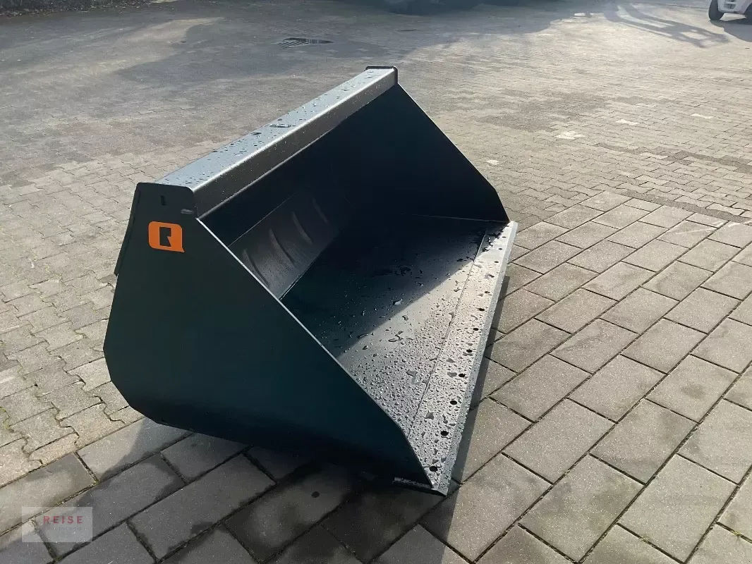 E-FARM: Alö universalschaufel gm+ 200 - Anexă - id 4V4TT7T - 1.650 EUR - Anul: 2025 - Germania
