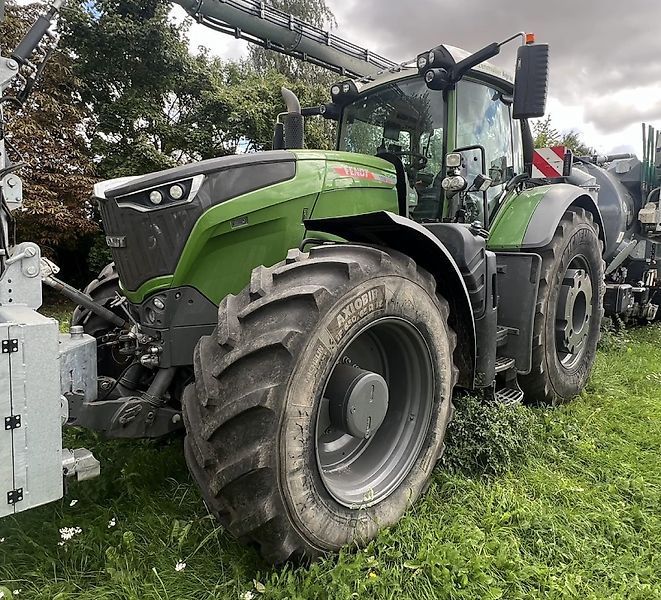 E-FARM: Fendt 1050 Vario ProfiPlus - Tracteur - id DQZ5K7Z - 275 000 € - Année: 2022 - Lecture du nombre d'heure: 3 750,Puissance du moteur (chevaux): 380,Allemagne