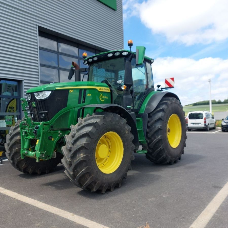 John Deere 6R 250 Трактор 150 000 €