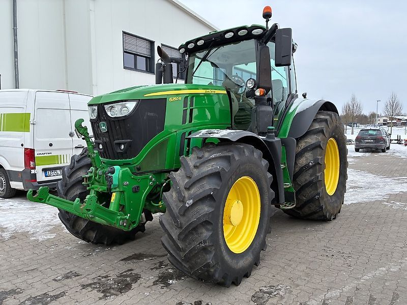 John Deere 6250 R Traktor 89.000 €