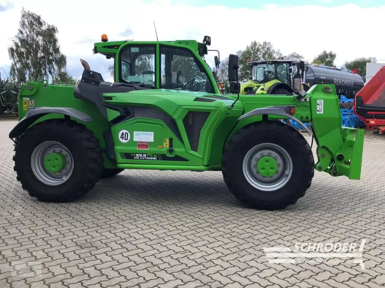 E-FARM: Merlo tf 65.9 t cs - 170 - Chargeur télescopique  - id QMPAGHT - 99 885 € - Année: 2021 - Lecture du nombre d'heure: 1 384,Puissance du moteur (chevaux): 170,Allemagne