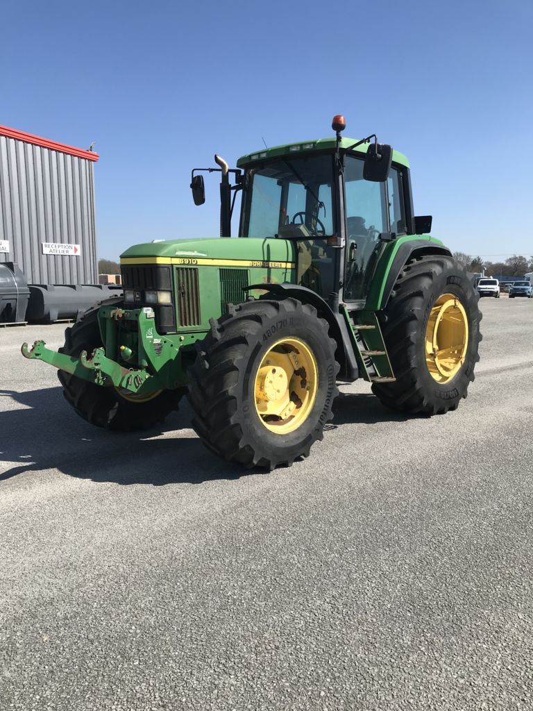 John Deere 6900 Tractor 22.500 €