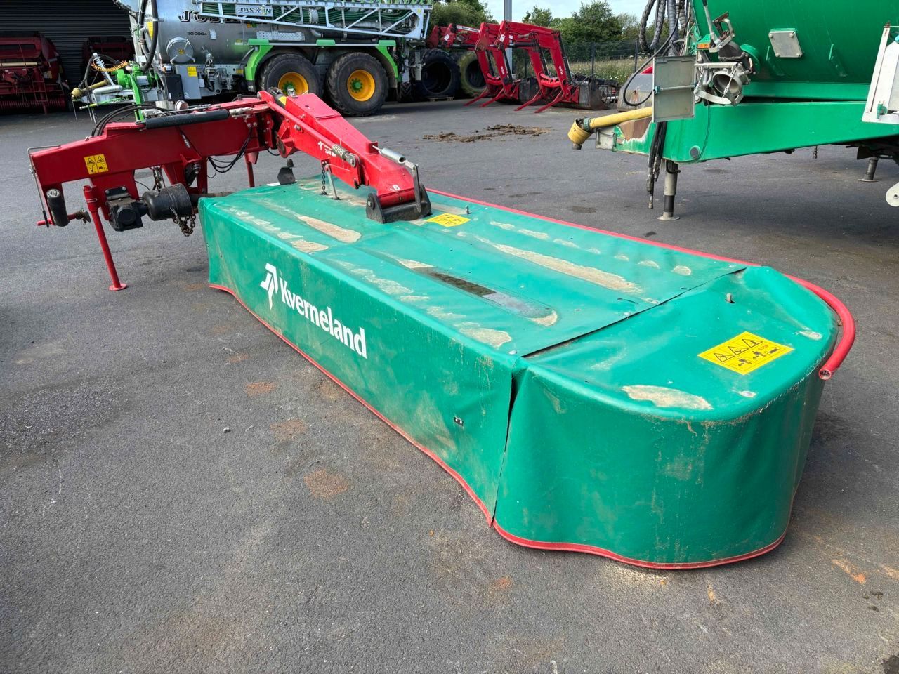 E-FARM: Kverneland 2540mh - Косилки - id Q4WUU3D - 11 500 € - Год выпуска: 2022 - Франция