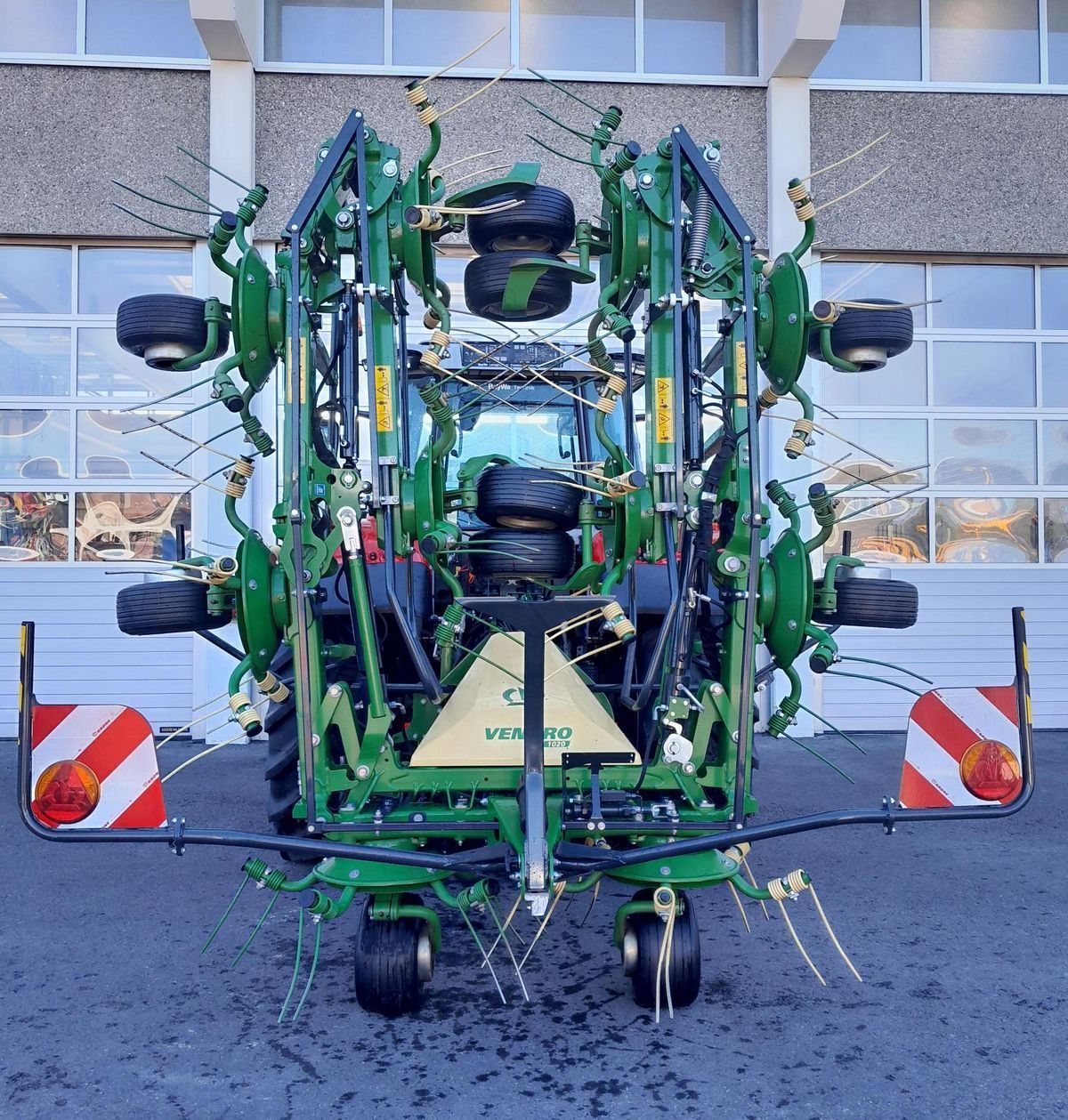 Krone Vendro 1020 Karuzelowy przetrząsacz do siana 18 334 €