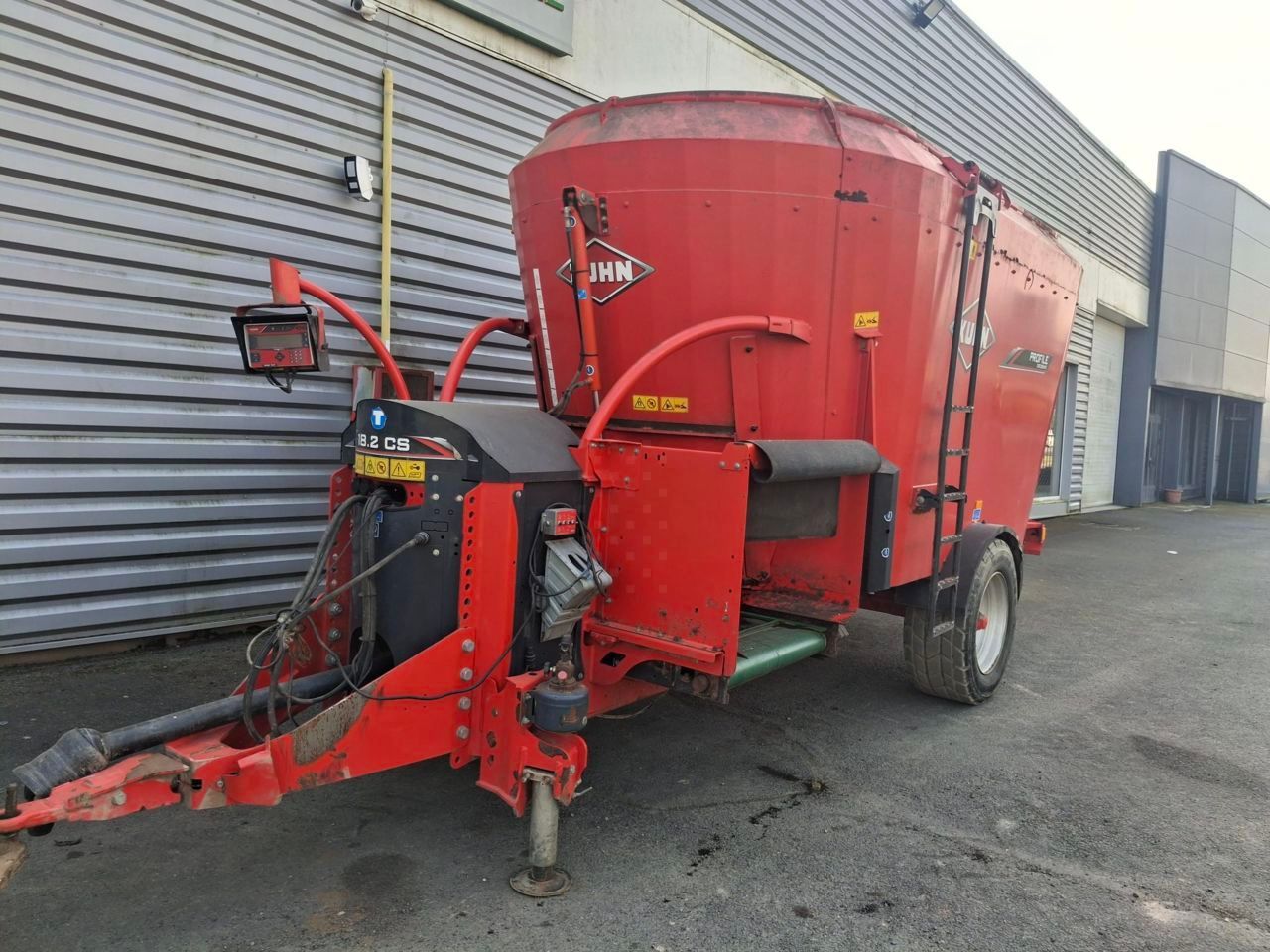 Kuhn Profile Crossmix 18.2 CS Mixer feeder €22,000